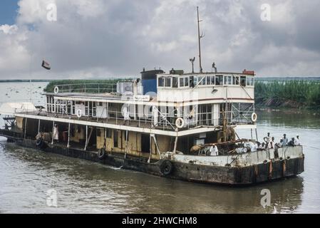 Südsudan. Nile River Personenverkehr. Fotografiert im September 1972. Stockfoto