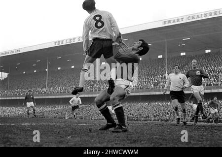 Derby gegen Nottingham Forest. Aktion aus dem Spiel. 1969 Z11534.-020. Dezember Stockfoto
