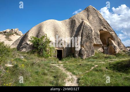 Einzigartige geologische Formationen in Kappadokien, Göreme, Nevşehir, Türkei. Stockfoto