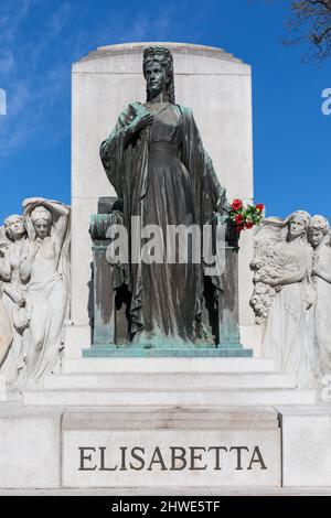 Denkmal der Kaiserin Elisabeth von Österreich (mit dem Spitznamen Sisi) in Triest, Italien Stockfoto