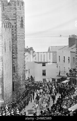 Die Investitur von Prinz Charles auf Caernarfon Castle. Caernarfon, Wales. 1.. Juli 1969. Stockfoto