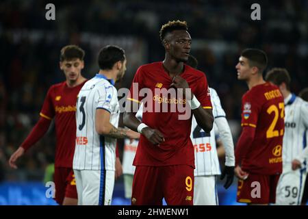 Rom, Italien. 5. März 2022. Tammy Abraham (Roma) reagiert während des Serie-A-Spiels zwischen AS Roma und Atalanta BC im Stadio Olimpico am 05 2022. März in Rom, Italien. (Bild: © Giuseppe Fama/Pacific Press via ZUMA Press Wire) Stockfoto