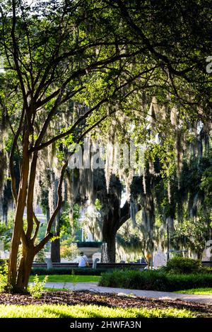 Deutscher Gedenkbrunnen am Orleans Square, Savannah, Georgia. Stockfoto