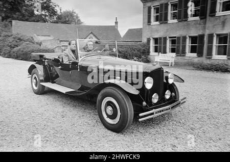 Das Bentley Car, das von Enthusiasten im Großraum von Britannien im Rahmen eines Bentley-Festtages im Oktober 1970 gefahren wird. Dies ist ein MK 6 Bentley Special. MK 6 Chassis und Fahrwerk mit einem leichten, einfachen Gehäuse, normalerweise nach Wahl des Besitzers. Bild aufgenommen von The Reading Post. Oktober 1970. Kein tatsächliches Datum im Oktober im Tagebuch der Lesepost angegeben Stockfoto