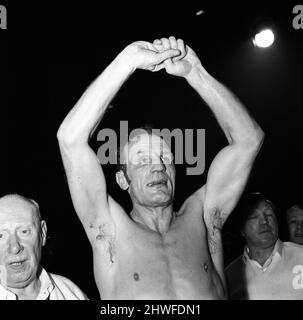 Henry Cooper gewinnt den britischen Schwergewichtstitel von Jack Bodell zurück. Empire Pool, Wembley, London. 24.. März 1970. Stockfoto