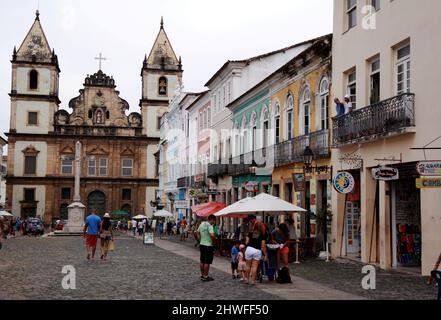 salvador, bahia, brasilien - 25. Mai 2015: Blick auf die Kirche von Sao Francisco in Pelourino, historisches Zentrum der Stadt Salvador. Stockfoto