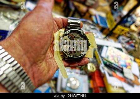 Breitling Super Chronomat 44 vier-Jahres-Kalender. .Baterie Wechsel Stockfoto