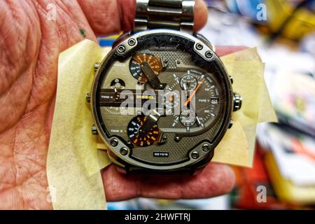 Breitling Super Chronomat 44 vier-Jahres-Kalender. .Baterie Wechsel Stockfoto