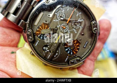 Breitling Super Chronomat 44 vier-Jahres-Kalender. .Baterie Wechsel Stockfoto