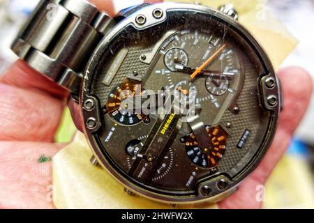 Breitling Super Chronomat 44 vier-Jahres-Kalender. .Baterie Wechsel Stockfoto