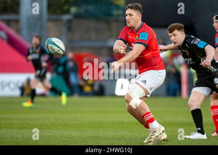 Limerick, Irland. 05. März 2022. Dan Goggin von Munster während des Spiels der United Rugby Championship Round 13 zwischen Munster Rugby und Dragons im Thomond Park in Limerick, Irland am 5. März 2022 (Foto von Andrew Surma/ Quelle: SIPA USA/Alamy Live News Stockfoto