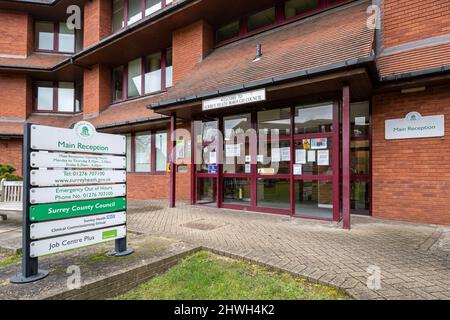 Civic Offices in Camberley Town, Surrey Heath Borough Council Building, England, Großbritannien. Stockfoto