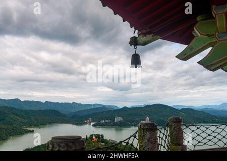 Blick auf den See von der Spitze der CI en Pagode in der Nähe des Sun Moon Lake in nantou Taiwan Stockfoto