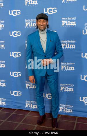 Santa Barbara, USA. 05. März 2022. Ankunft mit rotem Teppich, Troy Kotsur (CODA). Das Santa Barbara International Film Festival 37. ehrt Caitriona Balfe (Belfast), Ariana DeBose (West Side Story), Alana Haim (Licorice Pizza), Ciarán Hinds (Belfast), Emilia Jones (CODA), Troy Kotsur (CODA), Simon Rex (Red Rocket), Und Saniyya Sidney (King Richard) mit dem Virtuosos Award im Arlington Theater in Santa Barbara, Kalifornien, 5. März 2022. (Foto: Rod Rolle/Sipa USA) Quelle: SIPA USA/Alamy Live News Stockfoto