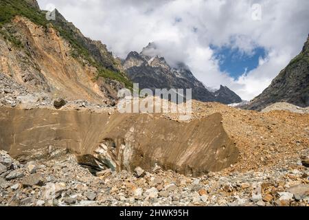 Chalaadi-Gletscher in der Region Svaneti, Georgien Stockfoto