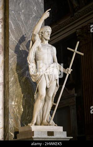 Rom. Italien. Johannes der Täufer (S. Giovanni Battista), Statue von Giuseppe Obici, 1856, Basilica di Santa Maria sopra Minerva (Basilika Santa Maria ab Stockfoto