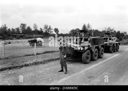 Grenzpatrouille der britischen Armee im Einsatz in Nordirland. August 1971 72-00062 Stockfoto
