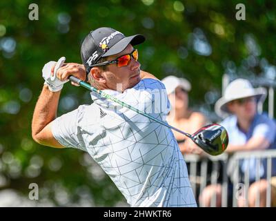 Orlando, FL, USA. 6. März 2022. Lucas Herbert aus Australien beim Abschlag von 1. während der Finalrunde der Arnold Palmer Invitational präsentiert von Mastercard im Arnold Palmer's Bay Hill Club & Lodge in Orlando, FL. Romeo T Guzman/CSM/Alamy Live News Stockfoto