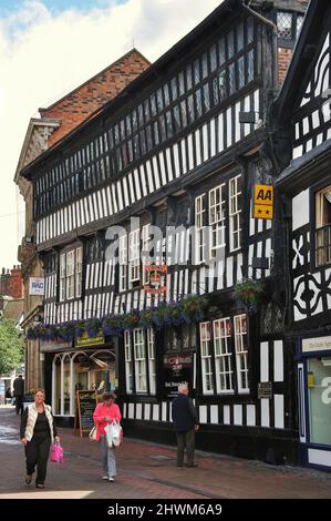 16th Century Crown Hotel, High Street, Nantwich, Ches hire, England, Vereinigtes Königreich Stockfoto