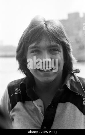 Während seines Besuchs in London bleibt David Cassidy an Bord der 120 m langen Luxusyacht „Ocean Saber“, die er persönlich gechartert hat und an der Themse am Tower Pier festmacht. 6.. September 1972. Stockfoto