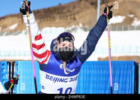 Oksana Masters (USA), 5. MÄRZ 2022 - Biathlon: Frauen-Sprint 6km während der Paralympischen Winterspiele 2022 in Peking im National Biathlon Center in Zhangjiakou, Hebei, China. (Foto von Yohei Osada/AFLO SPORT) Stockfoto