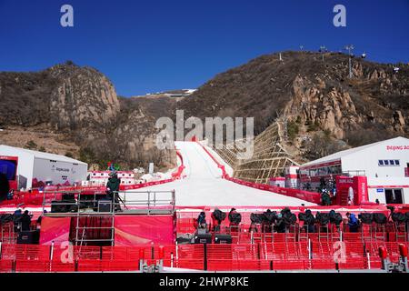 Peking, China. 5. März 2022. Allgemeine Ansicht, 5. März 2022 - Alpinski : Abfahrt im Yanqing National Alpine Skiing Center während der Paralympischen Winterspiele in Peking 2022 in China. Kredit: MA SPORT/AFLO/Alamy Live Nachrichten Stockfoto