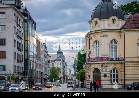 Straßenleben in der Stadt Sofia im Mai 2019. Bulgarien. Stockfoto