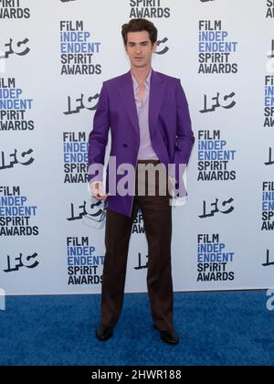 06. März 2022 - Los Angeles, Kalifornien - Andrew Garfield. 2022 Film Independent Spirit Awards. (Bild: © Billy Bennight/AdMedia über ZUMA Press Wire) Stockfoto