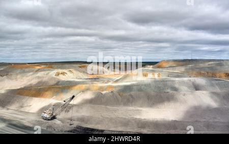 Luftlinie der Massiven Dragline, die in der BMA Blackwater Coal Mine Central Queensland Australien betrieben wird Stockfoto