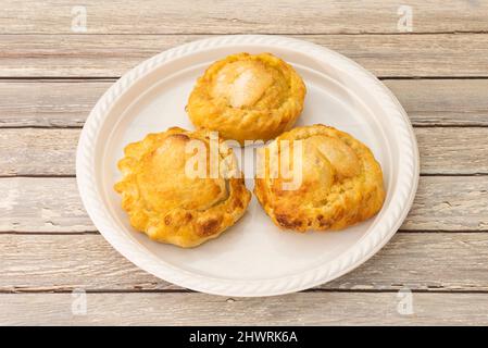 Gloria Cake ist ein Blätterteig, das in der Regel Guava-Gelee oder Guava-Paste enthält und mit Granulatzucker bestreut wird. Alternativ können sie gefüllt werden Stockfoto