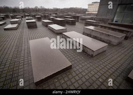 Elemente des Holocaust-Mahnmals in Berlin, Deutschland. Stockfoto