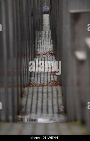 Elemente des Holocaust-Mahnmals in Berlin, Deutschland. Stockfoto