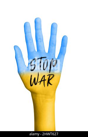 Stop war Botschaft auf einer Hand mit Ukraine Flagge Farbe geschrieben, Frieden Protest Illustration Stockfoto