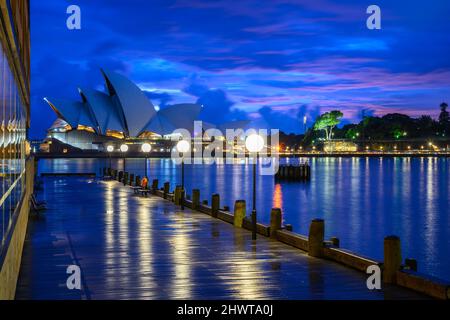 Sydney Opera House bei Sonnenaufgang Stockfoto