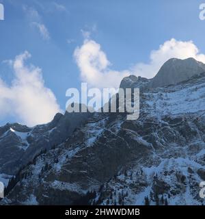 Spiralwolke über dem Berg Pilatus. Stockfoto