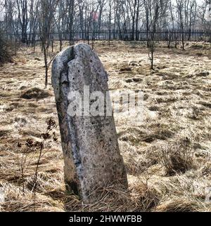 Ein beunruhigender Blick auf die Überreste der „radioaktiven“ Strukturen der Geisterstadt Pripyat, in der der berühmte Atomunfall von Tschernobyl stattfand Stockfoto