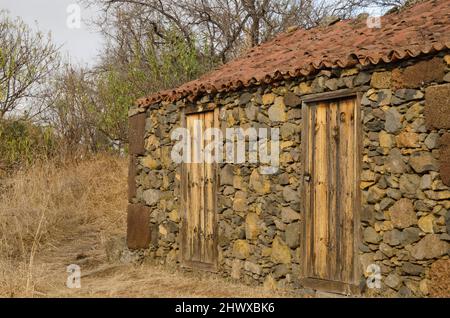 Las Tricias, 27. Oktober 2021: Steinhaus in der Gemeinde Garafia. La Palma. Kanarische Inseln. Spanien. Stockfoto