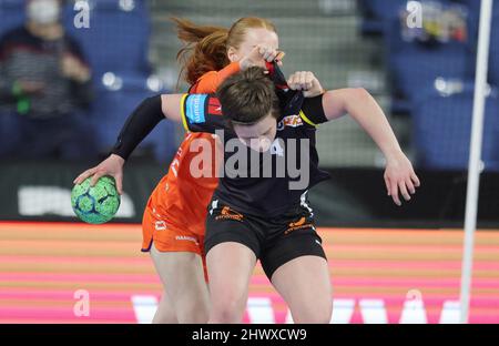 Krefeld, Deutschland. 03. Mär, 2022. firo: 03/03/2022 Handball: Frauen Frauen Landschaftsspiel EM, Qualifikation DHB Frauen Nationalmannschaft. Deutschland - Niederlande, Holland Duels, Alina Grijseels Credit: dpa/Alamy Live News Stockfoto