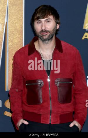 LAS VEGAS – 7. MÄRZ: Dave Haywood bei den Academy of Country Music Awards 2022 kommt am 7. März 2022 in Las Vegas, NV, im Allegient Stadium an Stockfoto