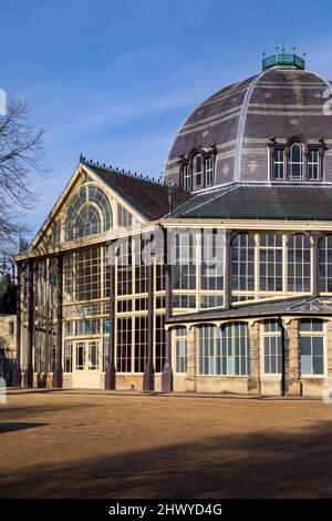 Die Octagon Concert Hall in den Buxton Pavilion Gardens in der Kurstadt Buxton in Derbyshire, England. Stockfoto