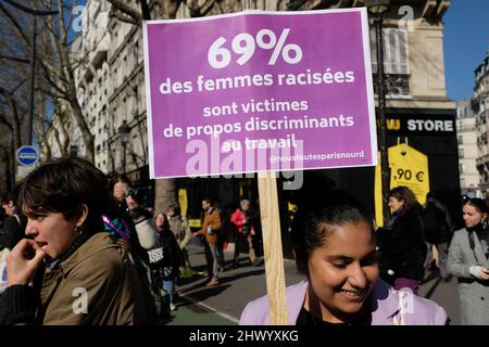 Großer Erfolg in Paris zum Internationalen Tag der Rechte der Frau Stockfoto