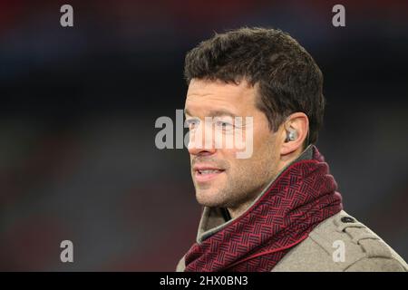 Little Boy, Deutschland. 08. Mär, 2022. firo 08.03.2022 Fuvuball UEFA Champions League CL CHL Saison 2021/2022 Runde der sechzehn zweiten Etappe FC Bayern Mvºnchen - RB Red Bull Salzburg TV-Experte Michael BALLACK Porträt Credit: dpa/Alamy Live News Stockfoto