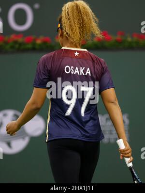 Indian Wells, Kalifornien. USA, 08. März 2022 Naomi Osaka aus Japan während des Eisenhower Cup der BNP Paribas Open 2022 im Indian Wells Tennis Garden in Indian Wells, Kalifornien. Obligatorischer Bildnachweis: Charles Baus/CSM. Stockfoto