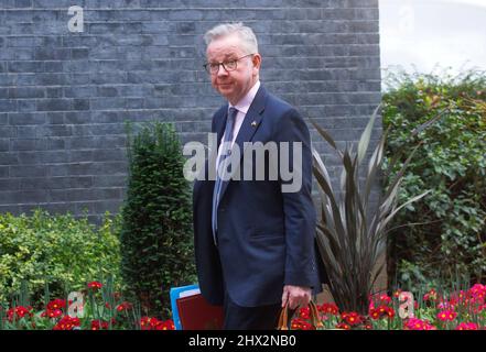 London, Großbritannien. 09. März 2022. Michae Gove, Staatssekretärin für Aufheitung, Wohnungsbau und Gemeinschaften und Ministerin für zwischenstaatliche Beziehungen in der Downing Street. Kredit: Mark Thomas/Alamy Live Nachrichten Stockfoto