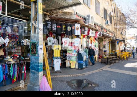 TEL AVIV, ISRAIL - 25. Januar 2022: Carmel Bazaar Market Stockfoto