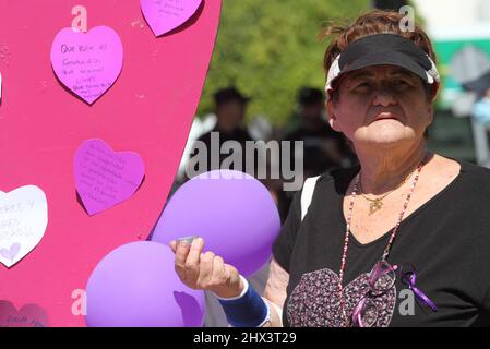 8. März 2022, teneriffa, Spanien: Frauenkonzentrationen am Frauentag in Arona und Adeje, die sich für die Rechte der Frauen in der Welt einsetzen. (Bild: © Mercedes Menendez/Pacific Press via ZUMA Press Wire) Stockfoto