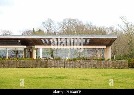 Virginia Water Lake Pavilion and Cafe, Windsor Great Park, Surrey, England, Großbritannien, März 2022 Stockfoto