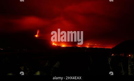 Dieses Foto zeigt den Vulkan Cumbre Vieja und wurde auf der Insel La Palma, Kanarische Inseln, Spanien aufgenommen. Stockfoto