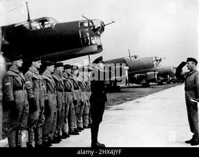 Die deutsche Luftwaffe -- Ein Geschwader von Bombern, die startbereit sind. 02. September 1939. Stockfoto