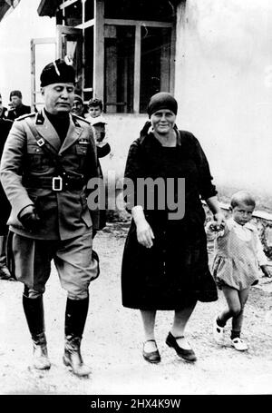 Benito Mussolini - Mit Frau Und Familie - Persönlichkeiten. 25.Mai 1936. Stockfoto